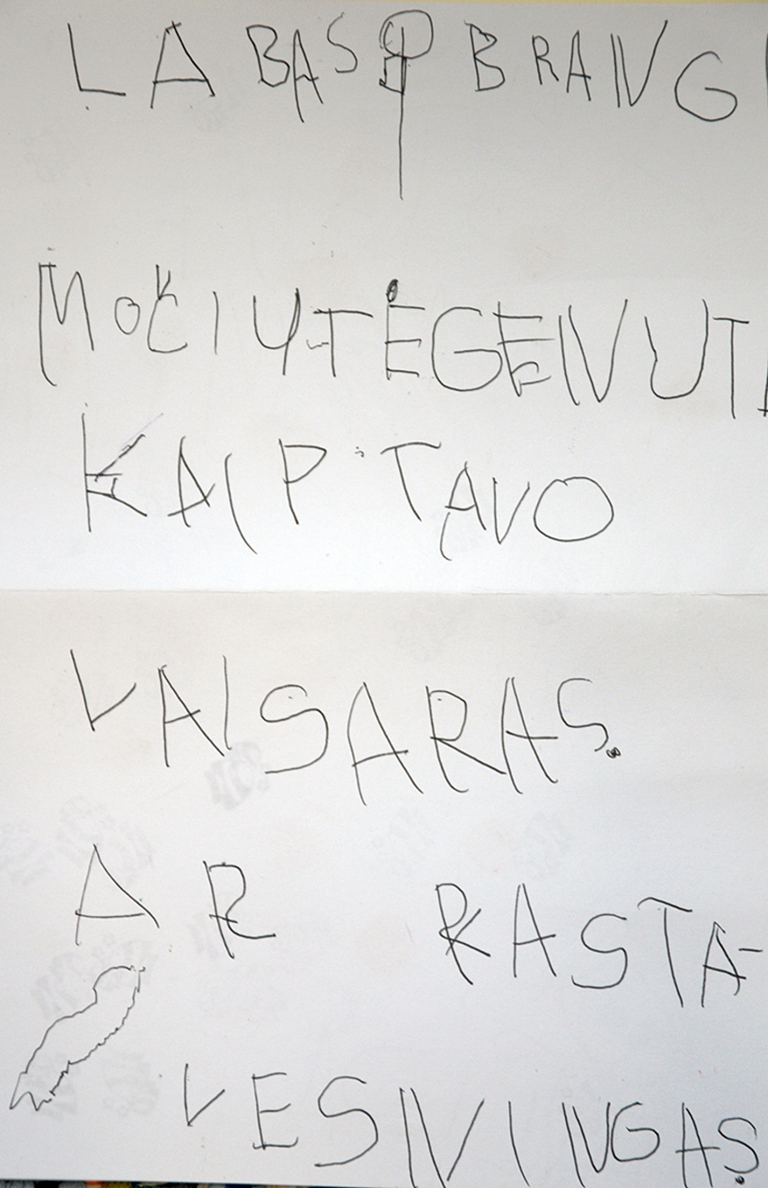 <p>Brangi mociute Genute. Kaip tavo vasara? Ar pas tave sninga?</p>
