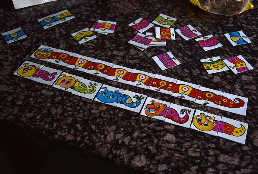 <p>Kiek "po du" yra dešimtyje? 5 x 2 = 10</p>
