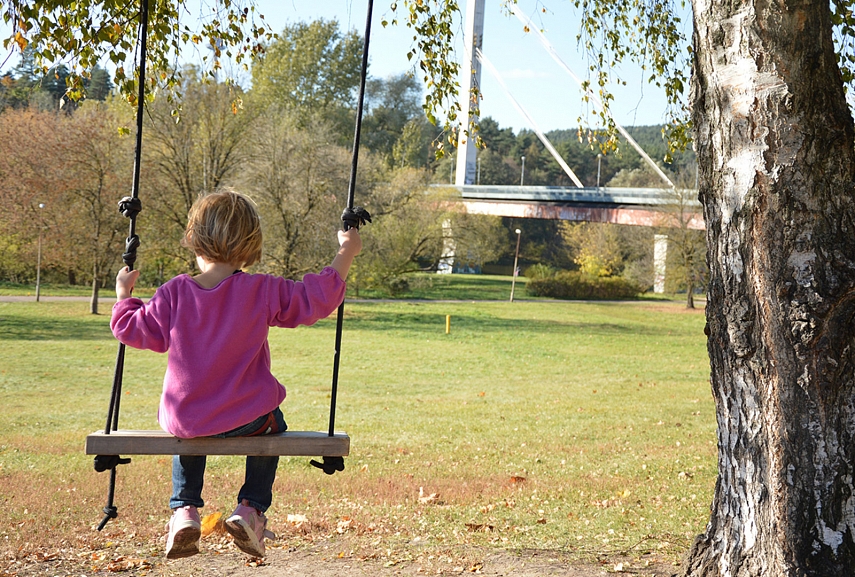 <p>Supynės po beržu. Prie Vingio parko</p>
