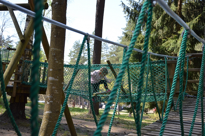 <p>Sofija nemokamoj vaikiškoj aikštelėj</p>
