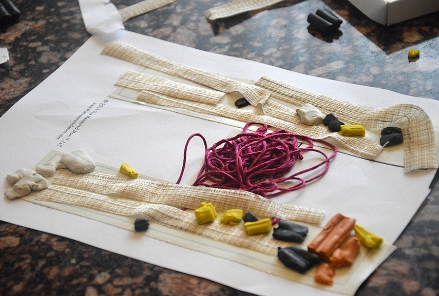 <p>Čia Emilijos Hamakas. Jau panašiau...</p>
