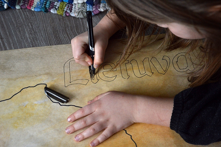 <p>Emilija mėgina kantrybę</p>
