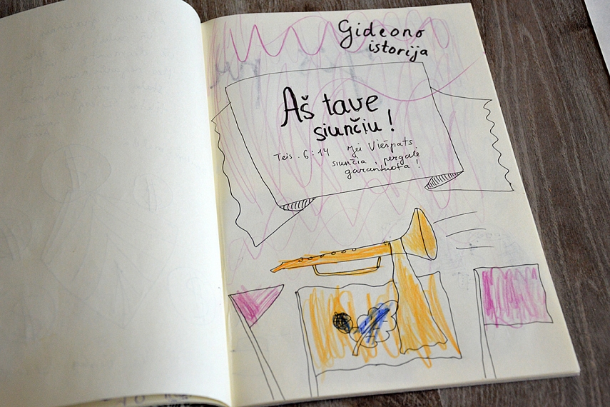 <p>Gideono istorija dienoraštyje. Kiekvienam dalykui turi po dienoraštį...</p>
